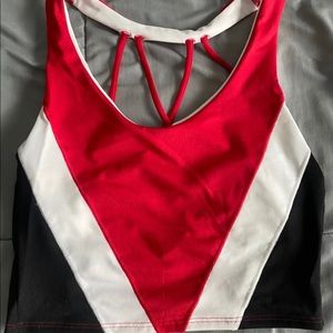 NWT PINK ULTIMATE CROP/SPORTS BRA SMALL